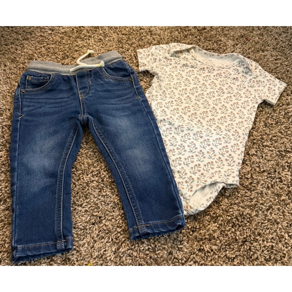 Little Planet-Cat & Jack- Floral Bodysuit & Blue Jeans 18  Months